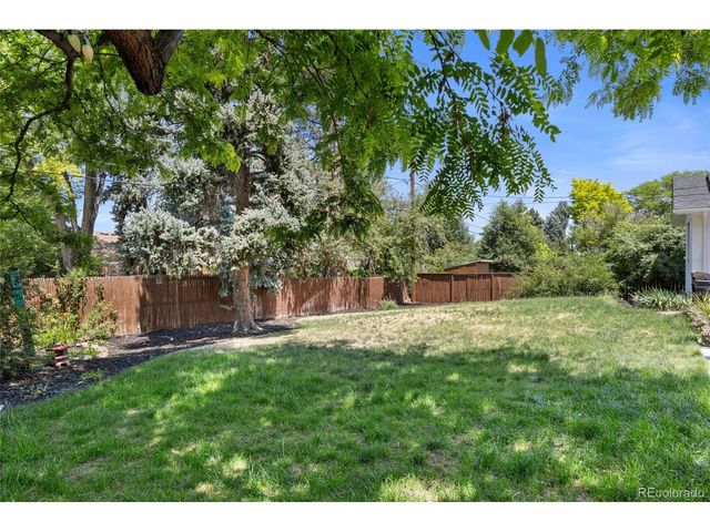 3941 S Hillcrest Dr, Denver, CO 80237