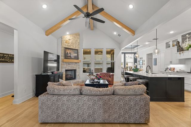 9162 Cave Branch Cove, Tyler, TX 75703