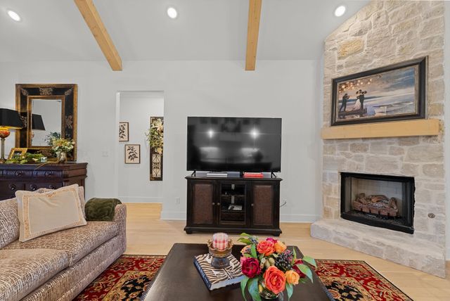 9162 Cave Branch Cove, Tyler, TX 75703