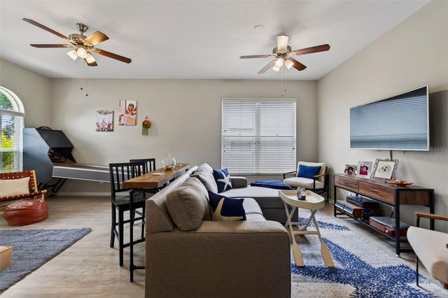 408 DELWOOD BRECK STREET, Ruskin, FL 33570