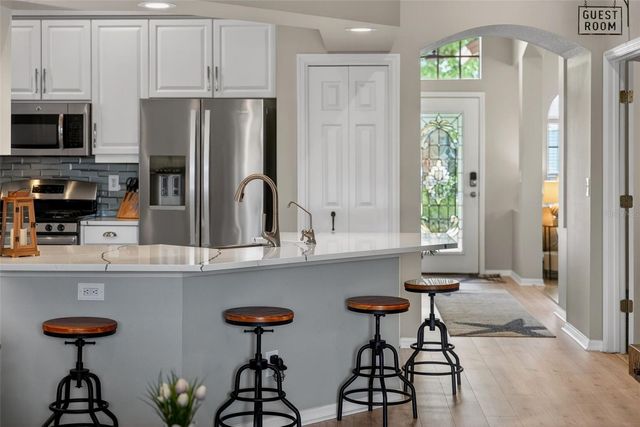 408 DELWOOD BRECK STREET, Ruskin, FL 33570