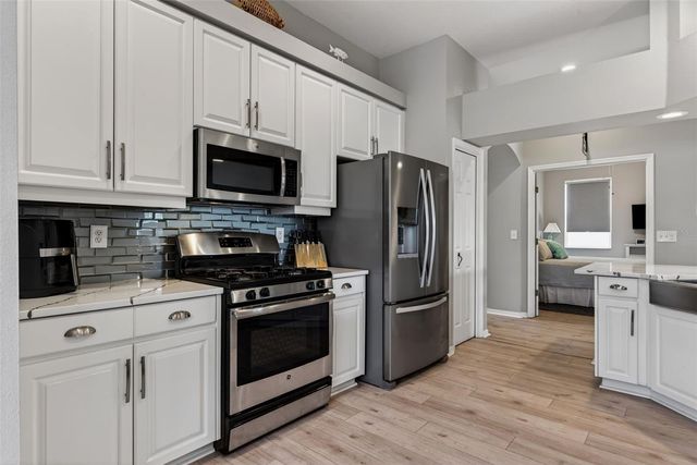 408 DELWOOD BRECK STREET, Ruskin, FL 33570