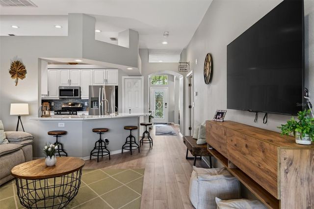 408 DELWOOD BRECK STREET, Ruskin, FL 33570