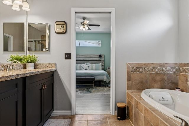 408 DELWOOD BRECK STREET, Ruskin, FL 33570