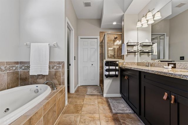 408 DELWOOD BRECK STREET, Ruskin, FL 33570