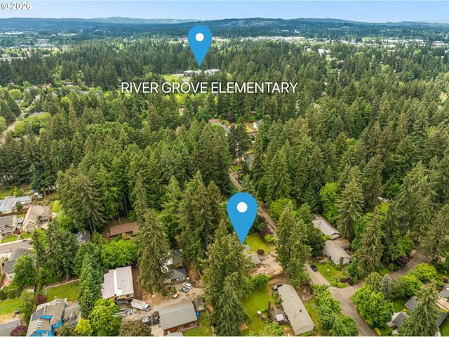 5156 Sw DAWN St, Lake Oswego, OR 97035