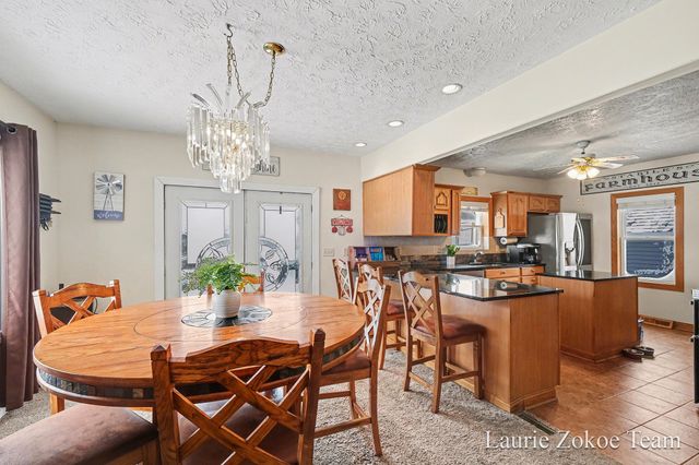 7737 Fruit Ridge Avenue NW, Sparta, MI 49345