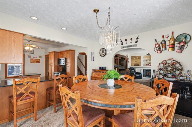 7737 Fruit Ridge Avenue NW, Sparta, MI 49345