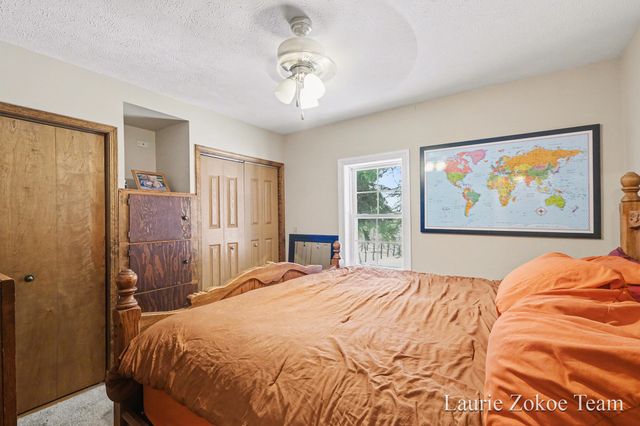 7737 Fruit Ridge Avenue NW, Sparta, MI 49345