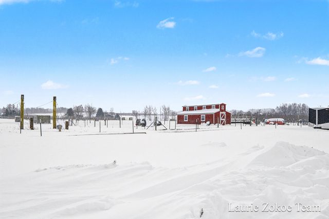 7737 Fruit Ridge Avenue NW, Sparta, MI 49345