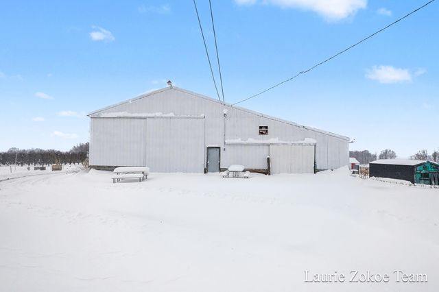 7737 Fruit Ridge Avenue NW, Sparta, MI 49345