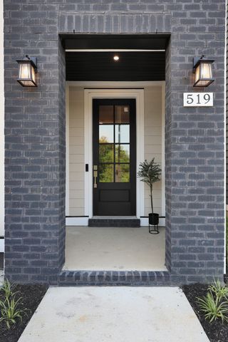 519 Kalman Ln, Madison, TN 37115