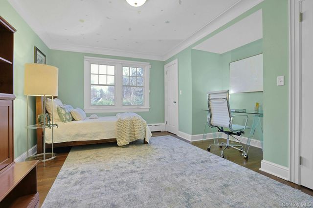 369 Evandale Road, Scarsdale, NY 10583