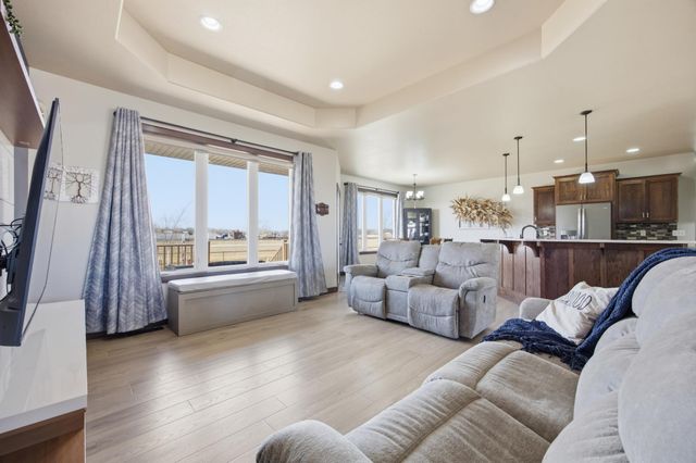 316 Prairie Drive, Harwood, ND 58042