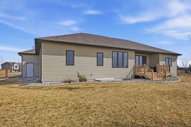 316 Prairie Drive, Harwood, ND 58042