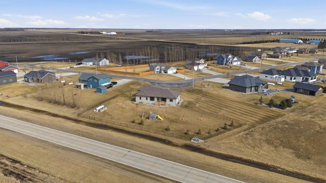 316 Prairie Drive, Harwood, ND 58042