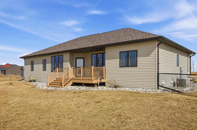 316 Prairie Drive, Harwood, ND 58042