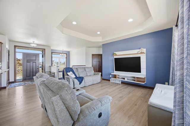 316 Prairie Drive, Harwood, ND 58042