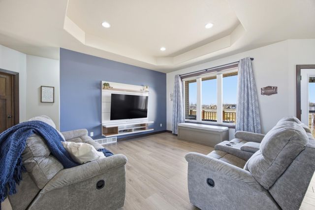 316 Prairie Drive, Harwood, ND 58042