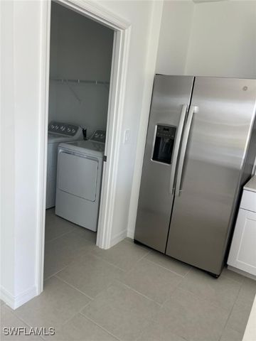 19550 Fairhill CT, Lehigh Acres, FL 33974