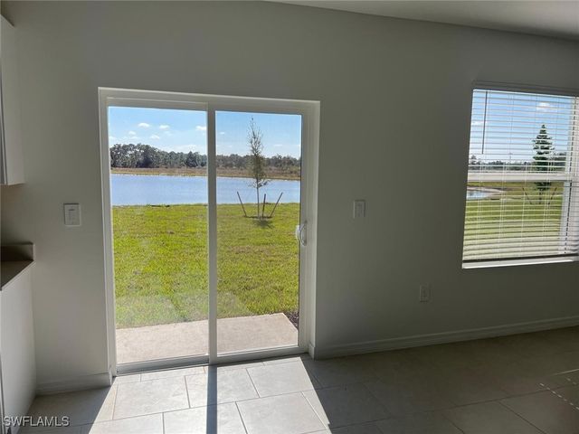 19550 Fairhill CT, Lehigh Acres, FL 33974