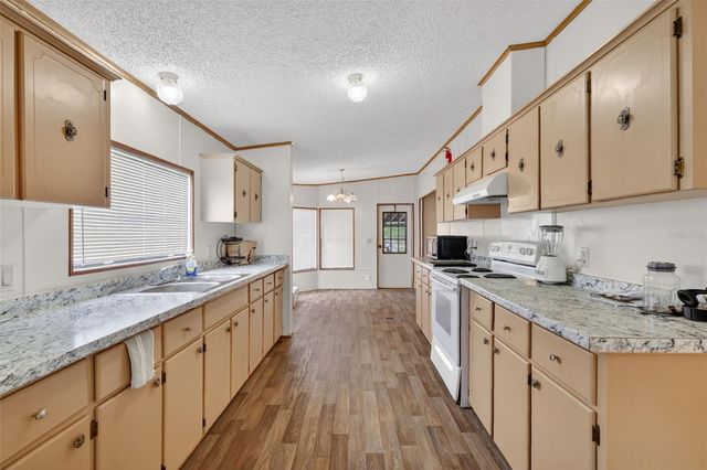2866 LENT ROAD, Apopka, FL 32712