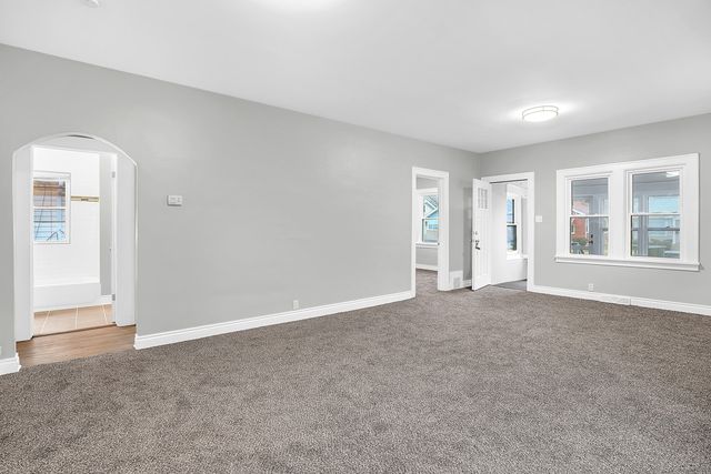 7428 Jackson Avenue, Hammond, IN 46324