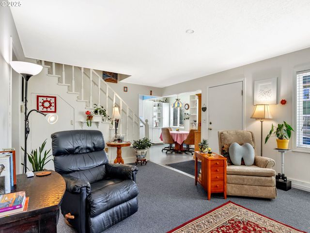 460 12TH Ave, Seaside, OR 97138