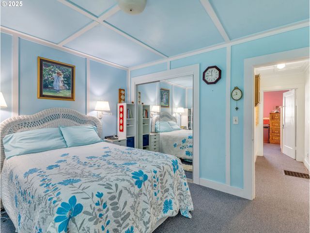 460 12TH Ave, Seaside, OR 97138