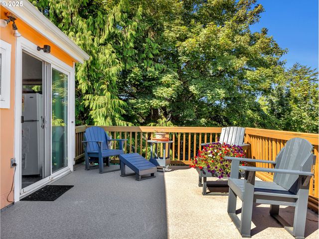 460 12TH Ave, Seaside, OR 97138