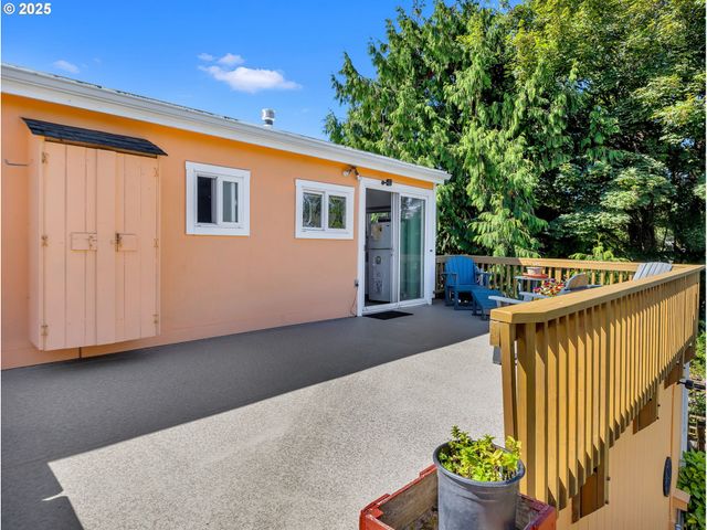 460 12TH Ave, Seaside, OR 97138