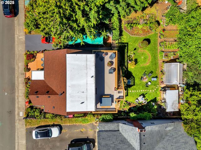 460 12TH Ave, Seaside, OR 97138