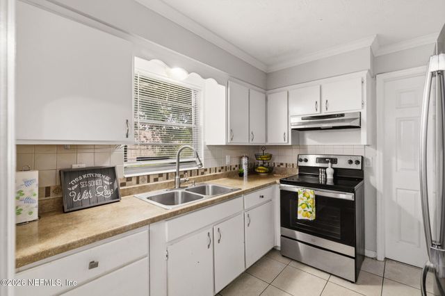 7361 WHEAT Road, Jacksonville, FL 32244