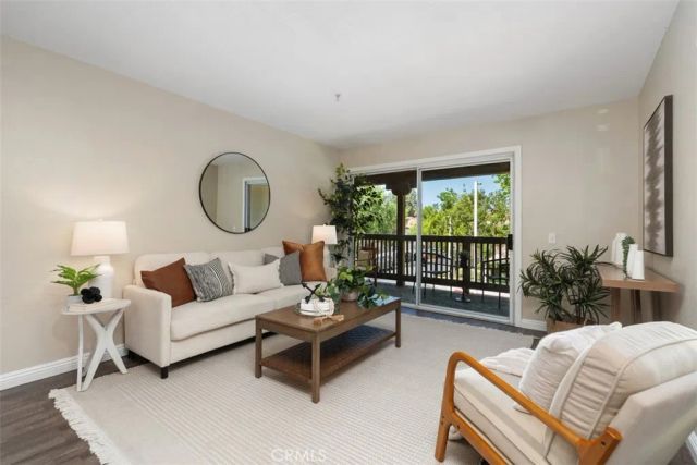 227 S Cross Creek D, Orange, CA 92869