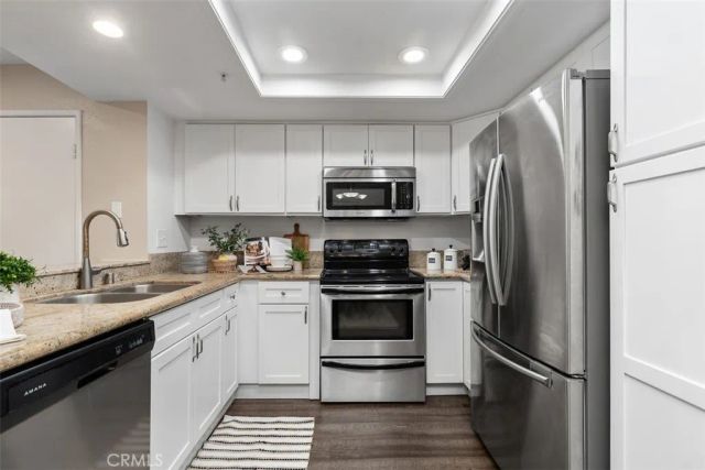 227 S Cross Creek D, Orange, CA 92869