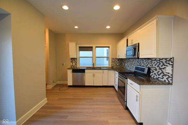 4231 Carrollton Avenue, Indianapolis, IN 46205