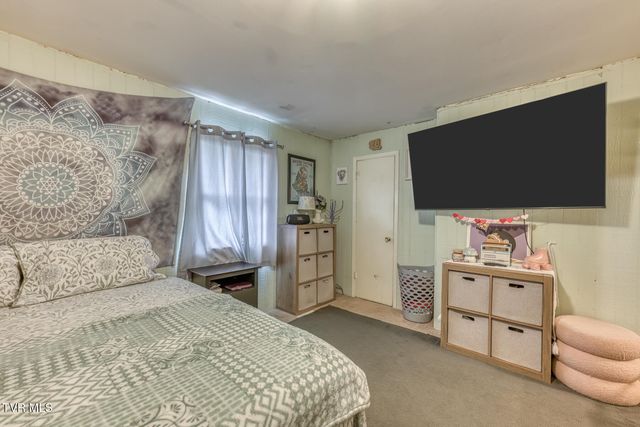 23262 Clayman Valley Road 1,2,3, Bristol, VA 24202