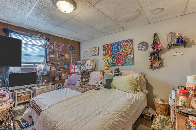 23262 Clayman Valley Road 1,2,3, Bristol, VA 24202