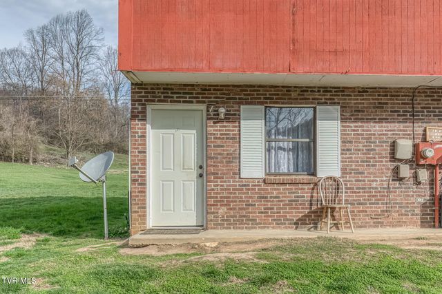23262 Clayman Valley Road 1,2,3, Bristol, VA 24202