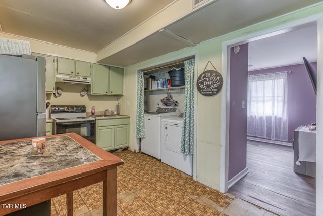 23262 Clayman Valley Road 1,2,3, Bristol, VA 24202