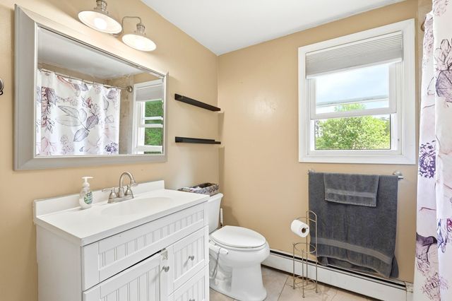 5 Berkley Street, Merrimack, NH 03054