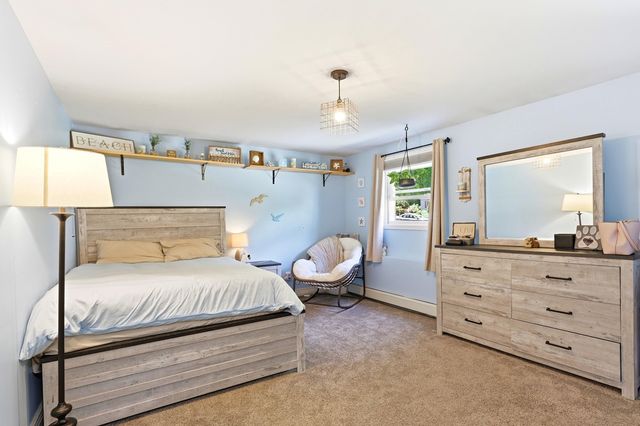 5 Berkley Street, Merrimack, NH 03054