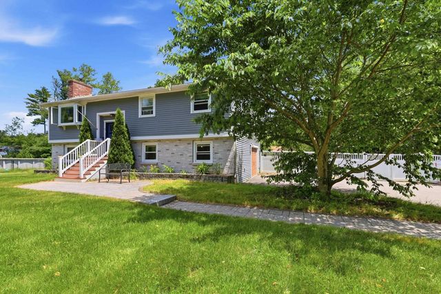 5 Berkley Street, Merrimack, NH 03054