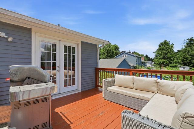 5 Berkley Street, Merrimack, NH 03054