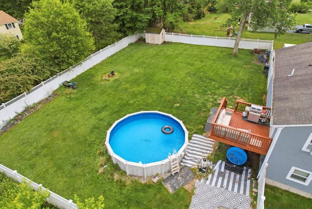 5 Berkley Street, Merrimack, NH 03054