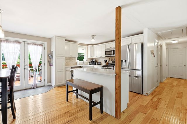 5 Berkley Street, Merrimack, NH 03054