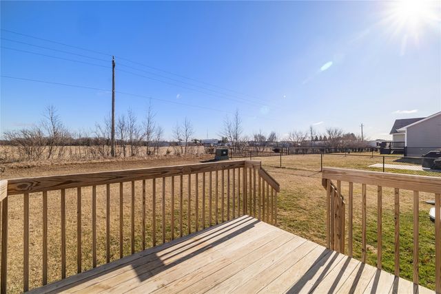 327 NE Adams Avenue, Elkhart, IA 50073