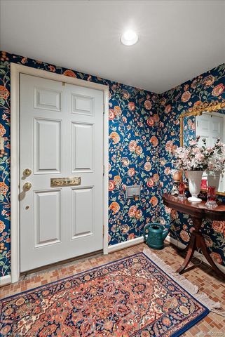 341 Westwood Drive, Bloomfield Hills, MI 48301