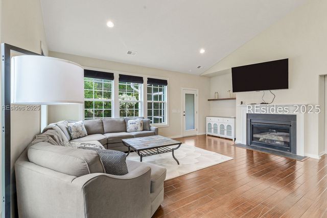 246 Old Post Cir, Bluffton, SC 29910