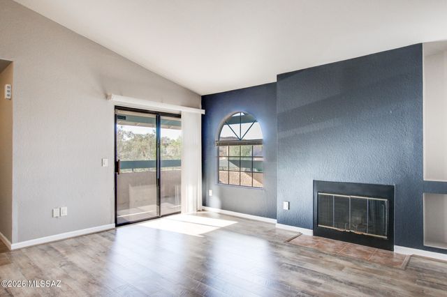 101 S Players Club Dr Apt 24203, Tucson, AZ 85745